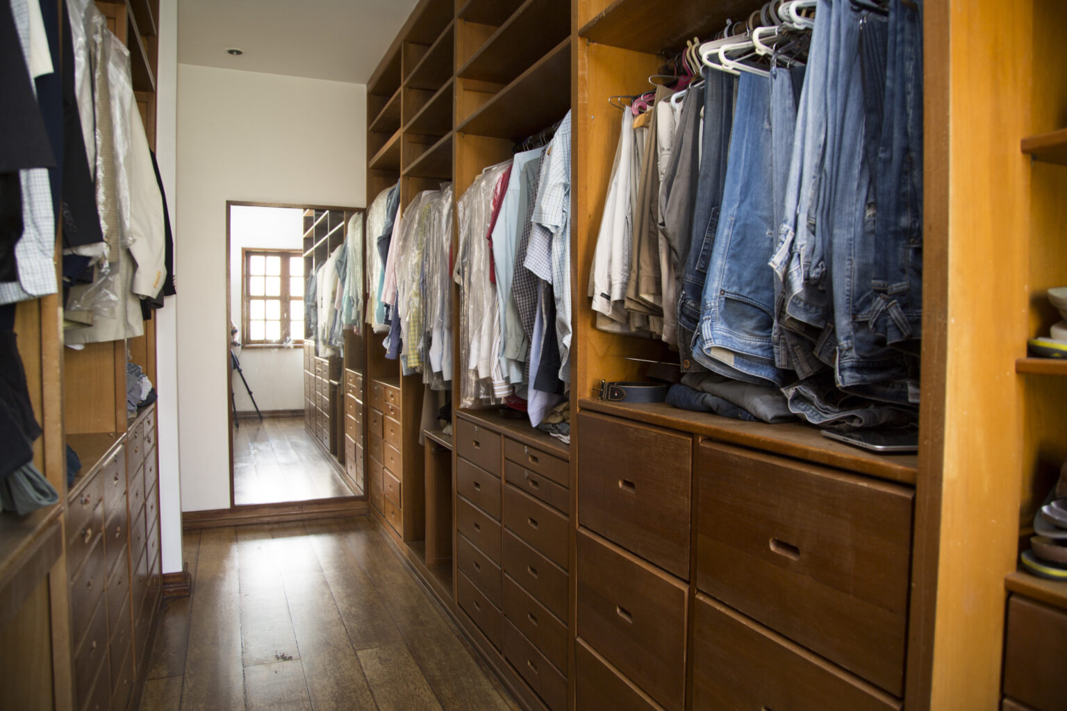 Closet - Quarto Master