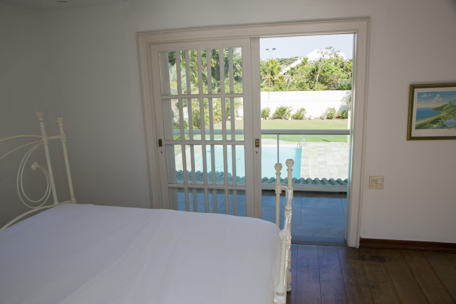Quarto Master - Vista da piscina